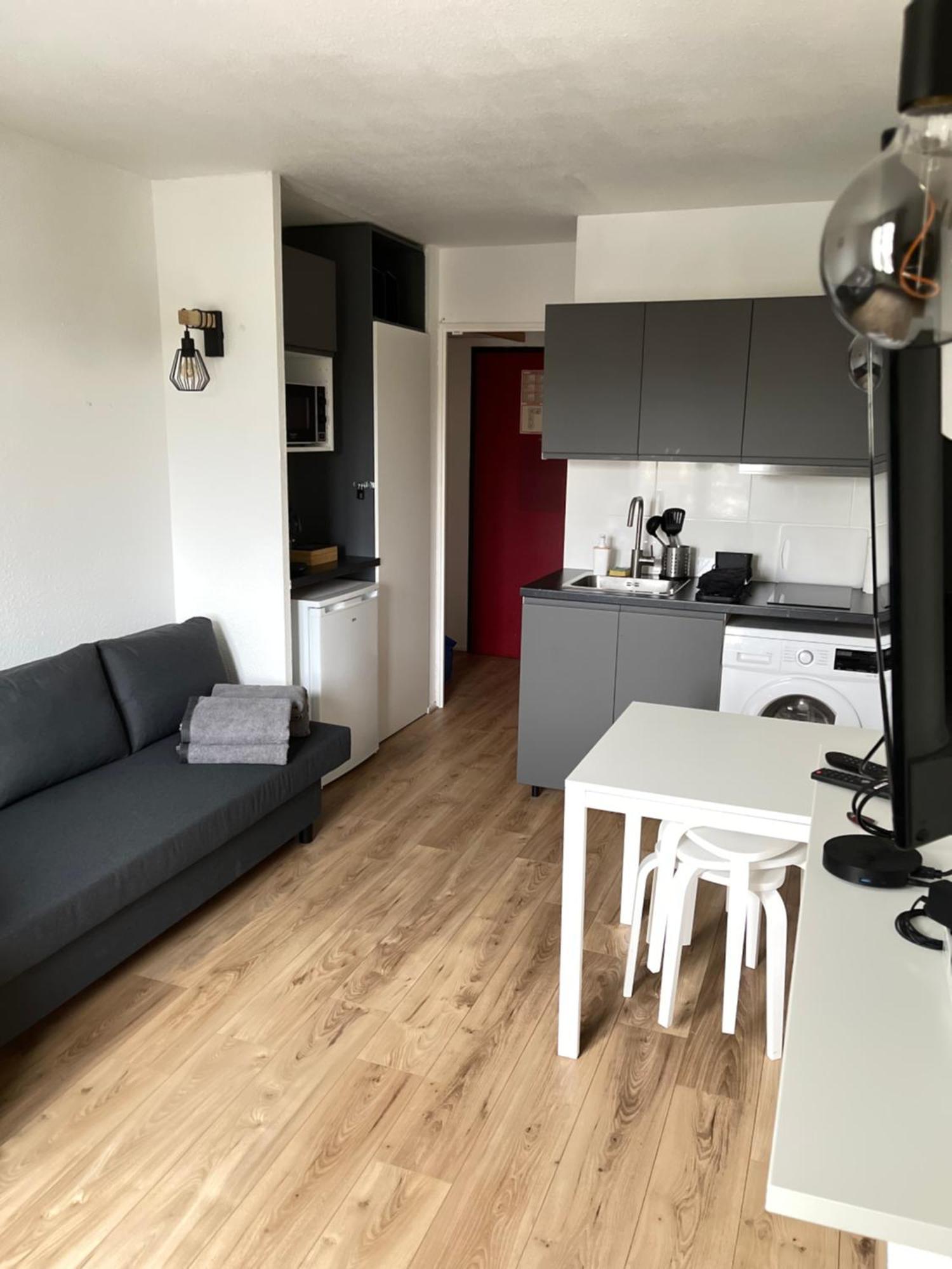 T2D Apartment - Suite Blg Proche Disneyland Paris Бюсси-Сен-Жорж Экстерьер фото